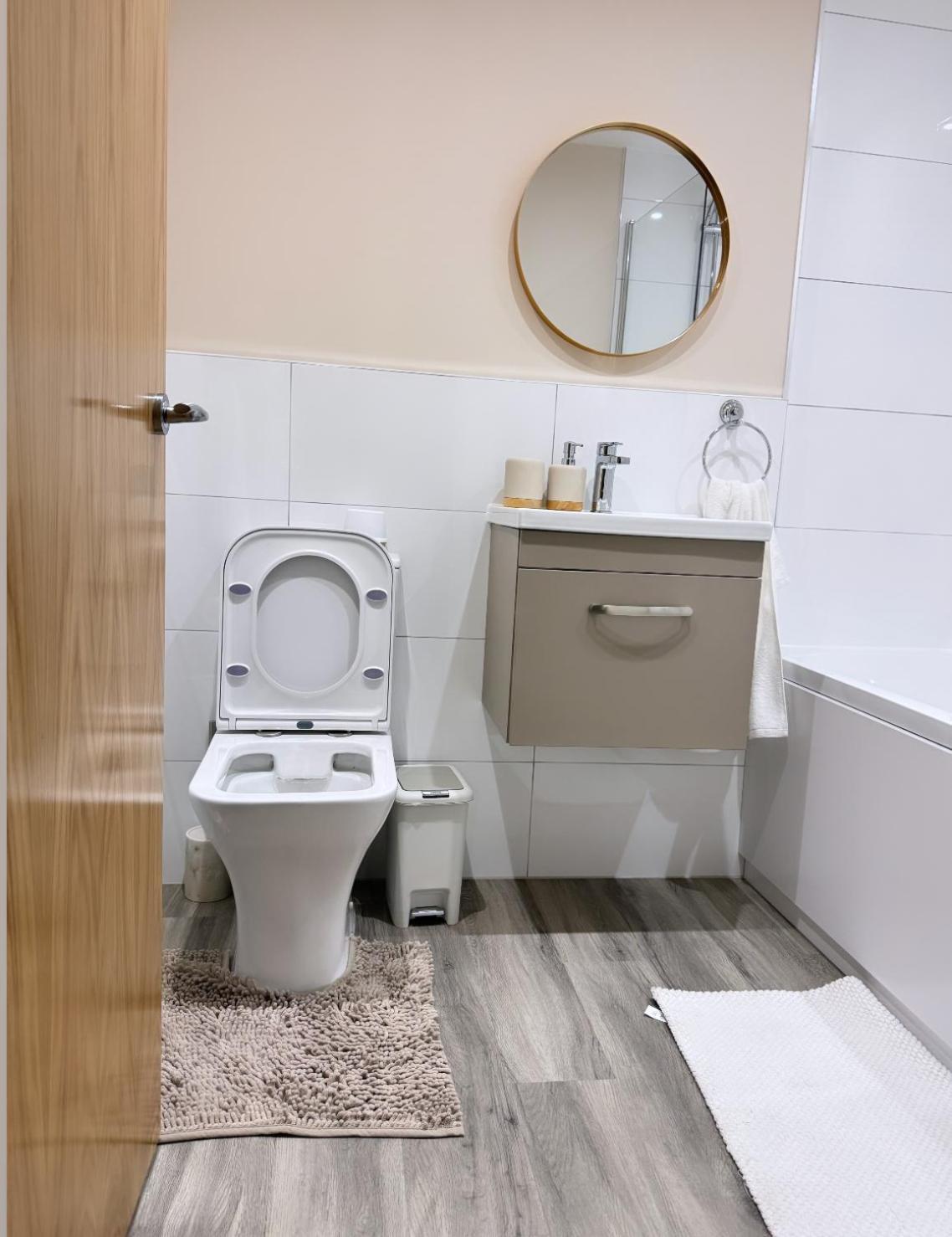 Luxury 2 Bedroom Apartment In Manchester City Centre - Free Parking Bagian luar foto