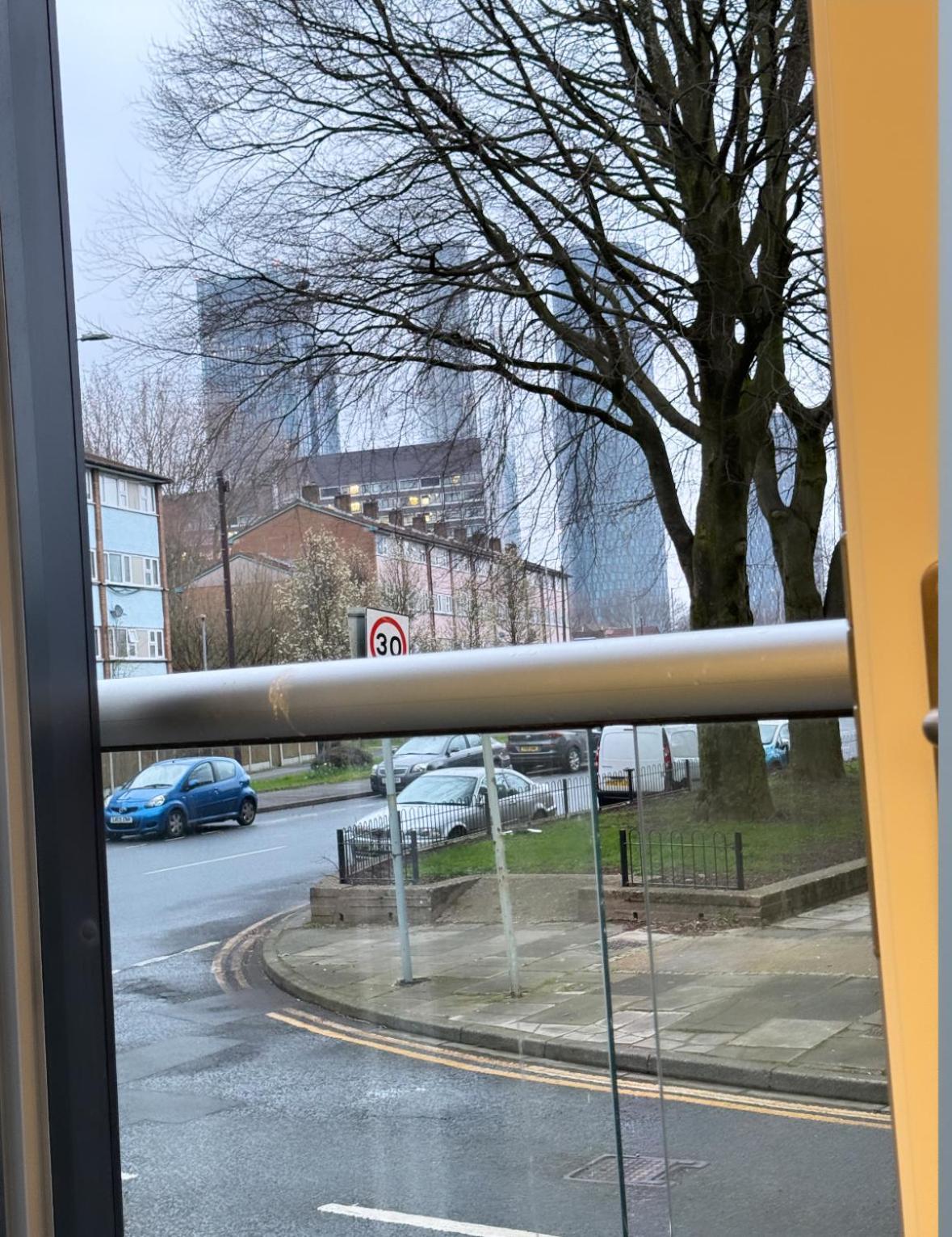Luxury 2 Bedroom Apartment In Manchester City Centre - Free Parking Bagian luar foto